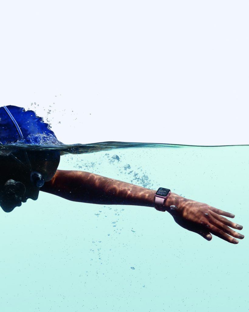 Watch-Lifestyle-Swimming_PR-PRINT