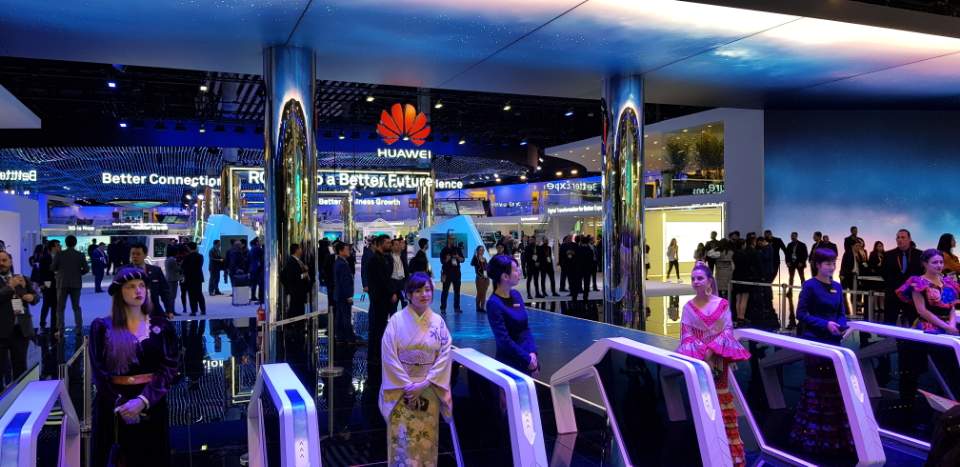 MWC 2018, 갤럭시S9 보러왔다 화웨이 보고간다