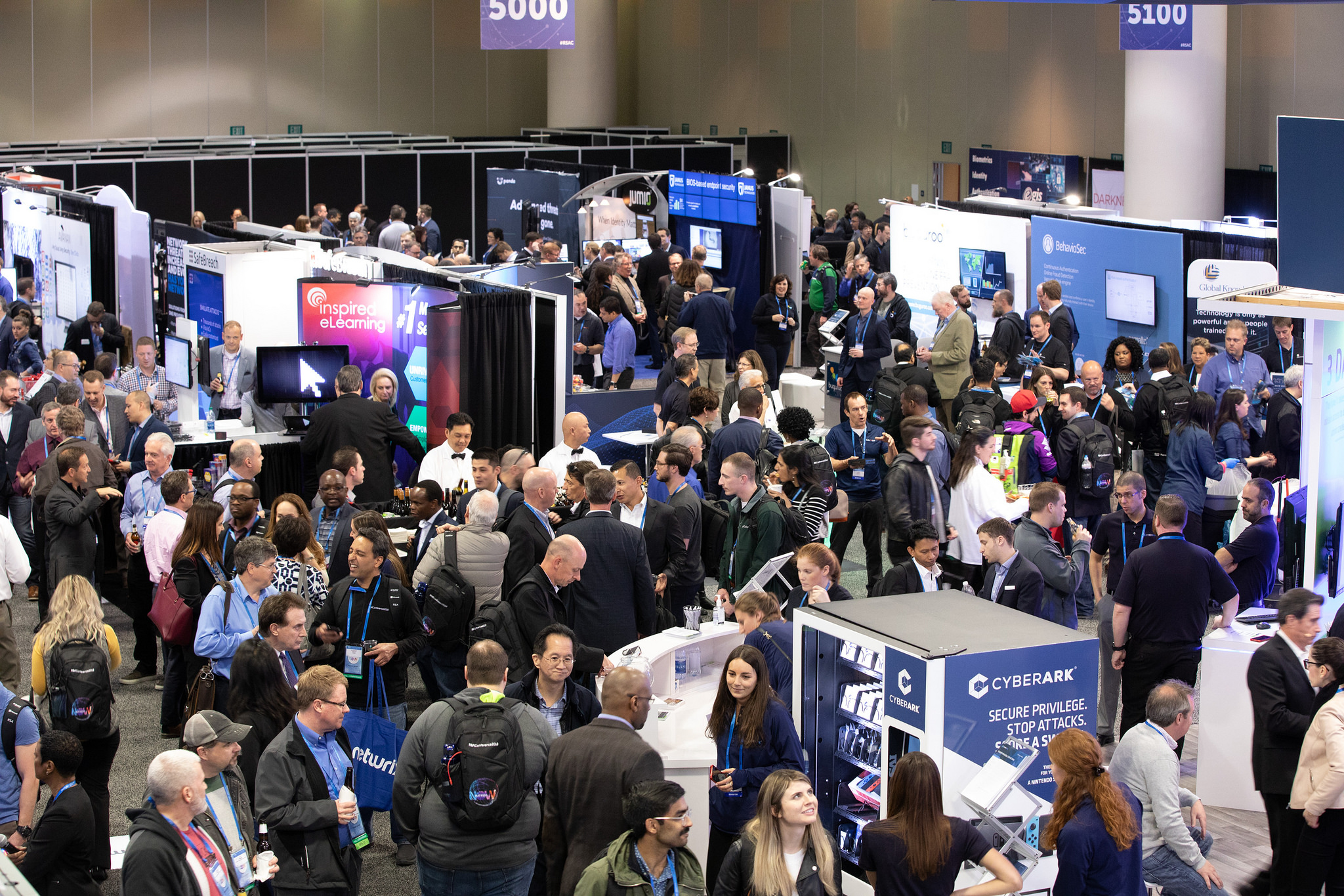 주간 프리미엄 트렌드 리포트 발간…‘RSAC2018’ 이모저모