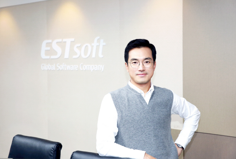 이스트시큐리티 “AI기술 활용해 보안 난제 해결”…CTI ‘쓰렛인사이드’로 지능형 보안 포문