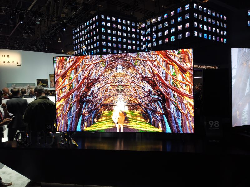 [CES 2019] LG와 삼성 신제품  TV 실물 느낌
