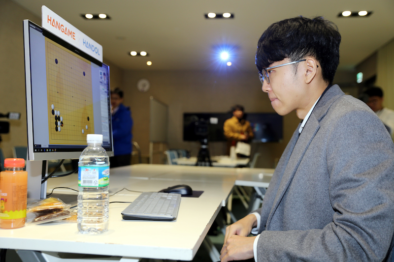 강화학습이 대세(?)…NHN 바둑 AI  ‘한돌’도 증명