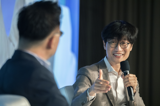 ‘AI 격변기 구원투수로’ 이해진 네이버 창업자 복귀