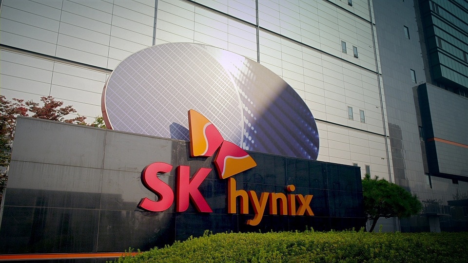 SK하이닉스, 영업손실 3.4조로 사상 최대 적자…“2분기부터 회복 기대”