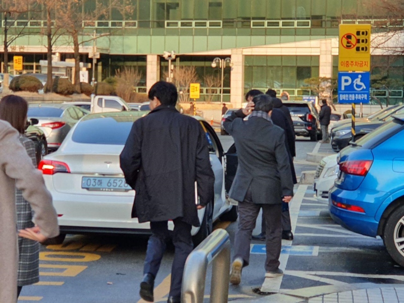 쏘카, 타다 인적분할…투자유치? 부담 털어내기?