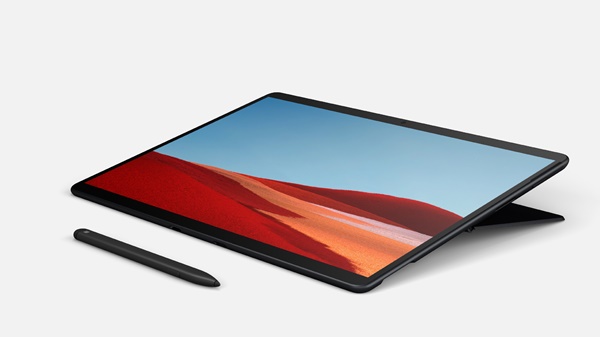 최초의 ARM 윈도우 10 서피스, 서피스 프로 X 4월 7일 발매