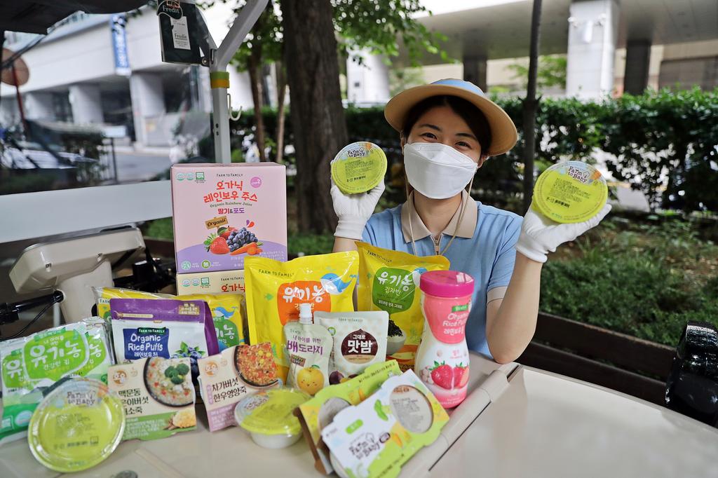 야쿠르트 아줌마, ’새벽배송‘ 기사로 전격 데뷔