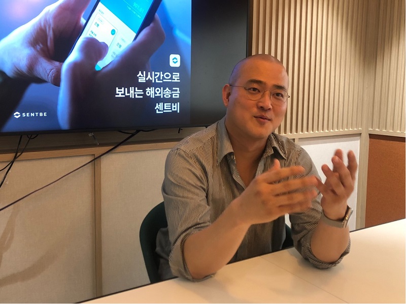 [바스리] 동남아에서는 전당포·배달앱이 은행이다