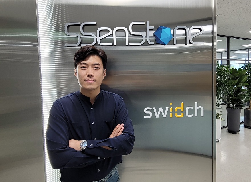스마트폰에 스치듯 인증, 토스뱅크 카드 핵심 기술 만든 곳