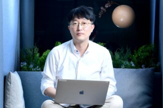 “인간과 AI는 자유대화를 할 수 있다” 튜닙