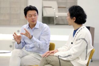 [바스리] 마스크걸과 카지노, 그리고 방시혁이 선택한 회사 ‘수퍼톤’