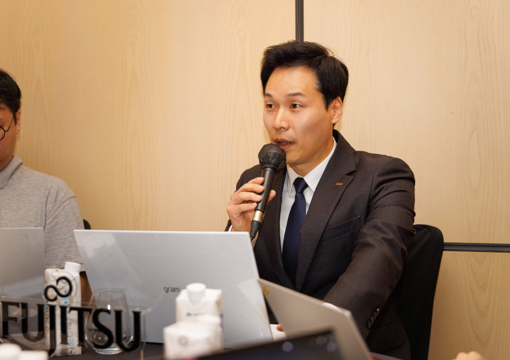 한국후지쯔 “본인인증부터 결제까지, 손바닥 정맥인증 확산 기대…DX 지원 강화”