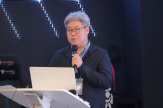 [핫겜BN] 무턱대고 콘솔 도전? 단계적 개발 지원돼야