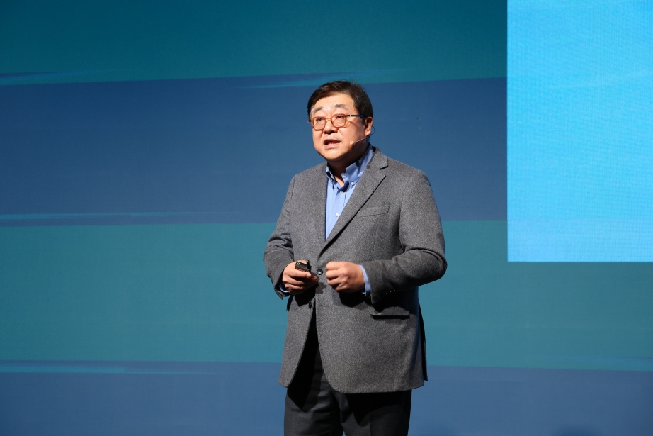 "오라클은 AI 기업"...AI DB '26ai' 기업 AI 시장 공략 승부수 - 뉴스 썸네일 이미지