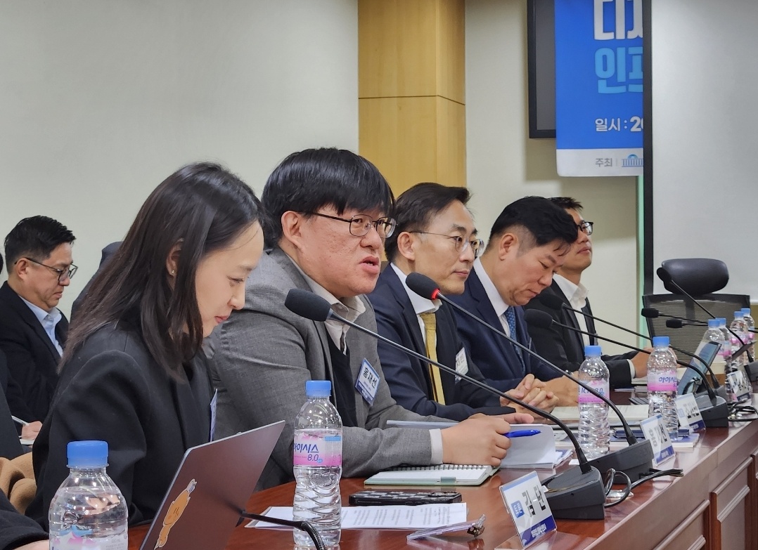 금융위 “법인투자 2단계 로드맵 상반기 중 제시…커스터디 의무화는 별도 권고안에”