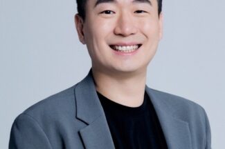 웹툰 엔터, 김용수 신임 프레지던트 선임…리더십 구조 개편