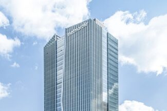 넷마블, 비용 증가에 영업익 주춤…”다작 전략 손본다”